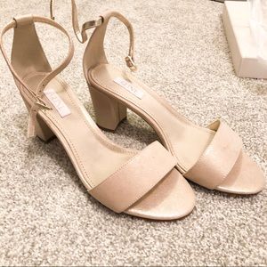 Glint size 7 blush shimmer platform heels